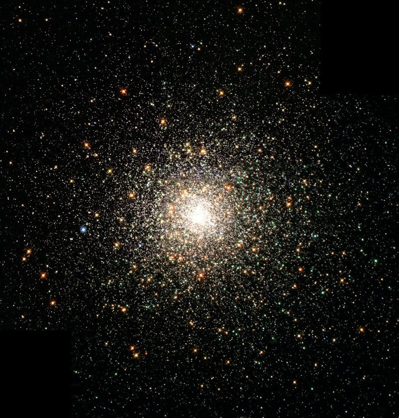 Reference image of space with a luminous center and stars around it.