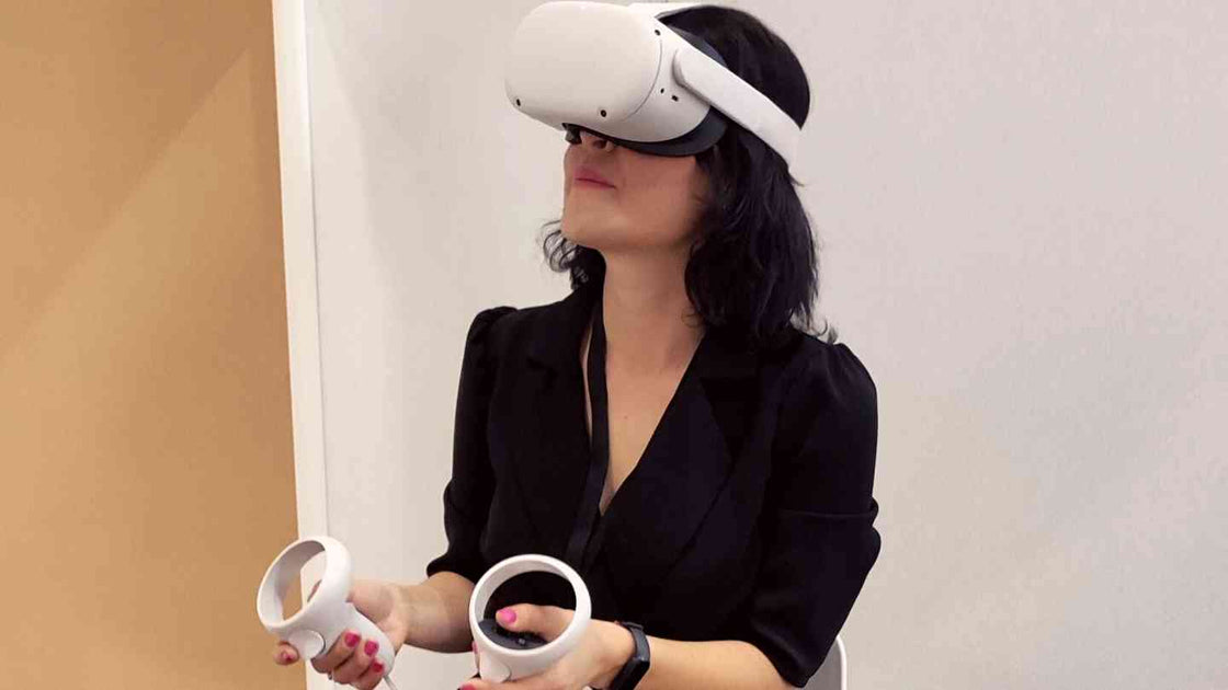 Oculus Quest 2: A Virtual Reality Experience for Marketing and CX